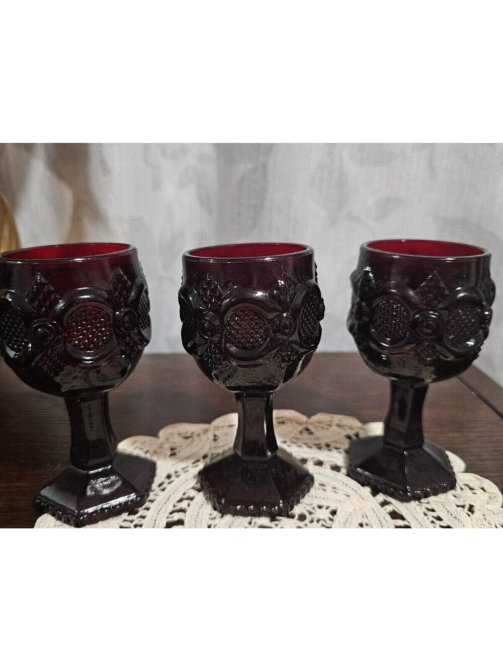 Set Of 3 Avon The 1876 Cape Cod Collection Elegant Wine Glass Ruby Red